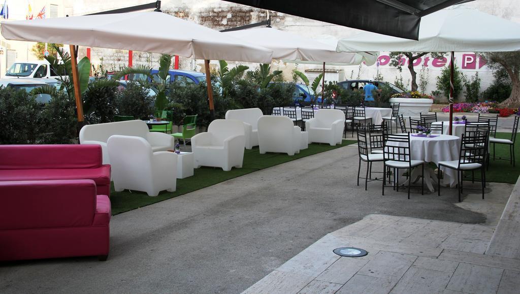 Acos Marsala City Hotel ภายนอก รูปภาพ