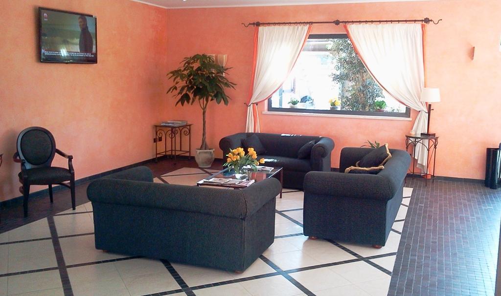 Acos Marsala City Hotel ภายนอก รูปภาพ